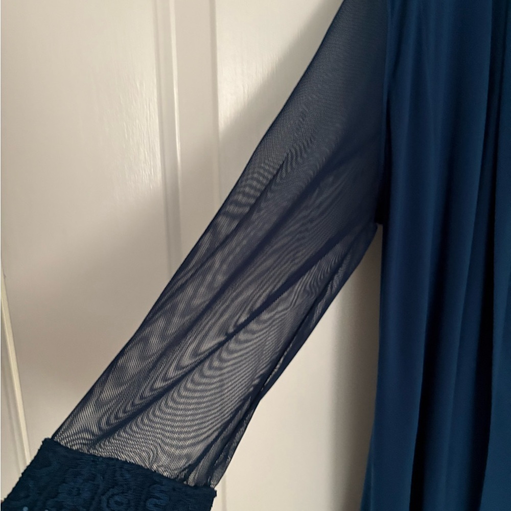 R & M Richards Blue sleeveless dress with matching Long Sleeve jacket - Picture 3 of 4